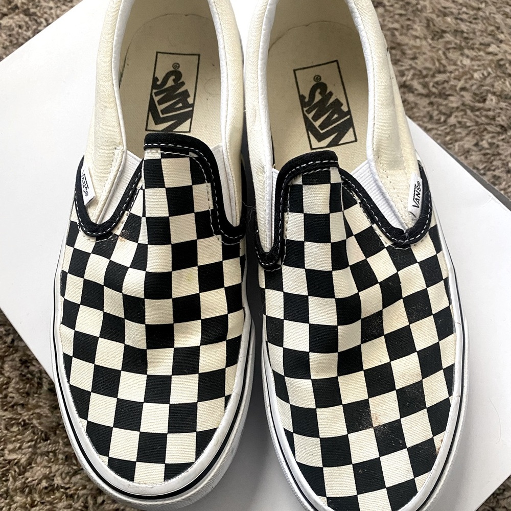 Platform checkered Vans